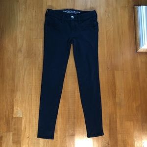 NWOT AE Black Super Stretch Jeggings
